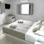 Hotel Sepal Fira (Santorini)