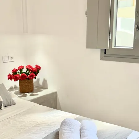 Value Rooms- Center- Capital Santorini Hotel