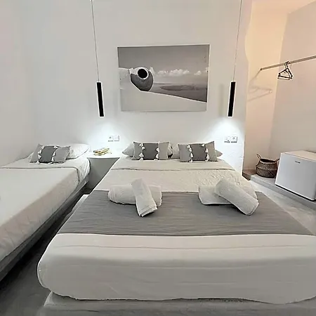 Hotel Value Rooms- Center- Capital Santorini *