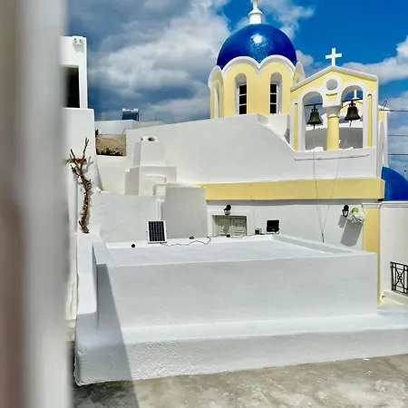 Value Rooms- Center- Capital Santorini Hotel *