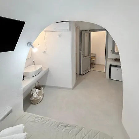 Hotel Value Rooms- Center- Capital Santorini *