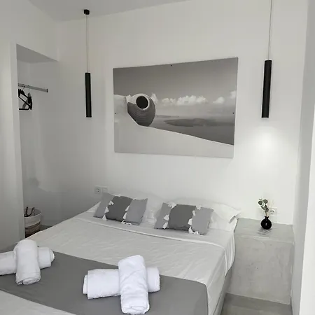 Value Rooms- Center- Capital Santorini * Fira (Santorini)