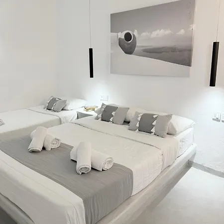 Hotel Value Rooms- Center- Capital Santorini Fira (Santorini)