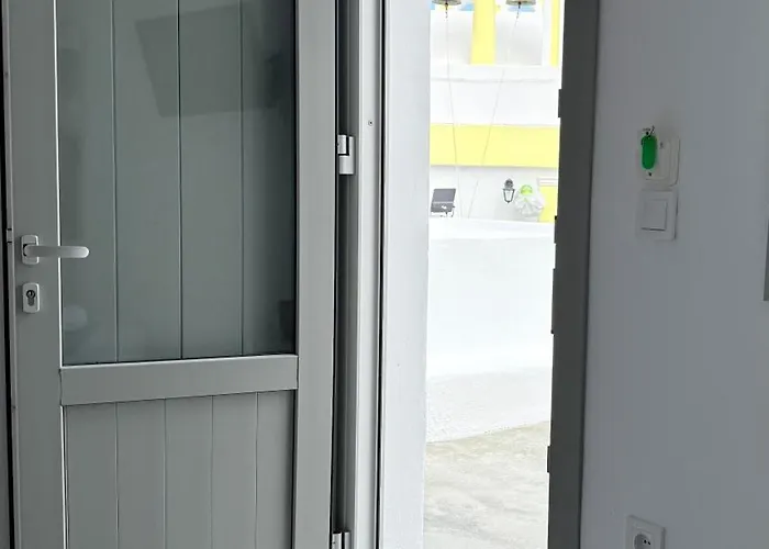 Sepal Fira (Santorini)